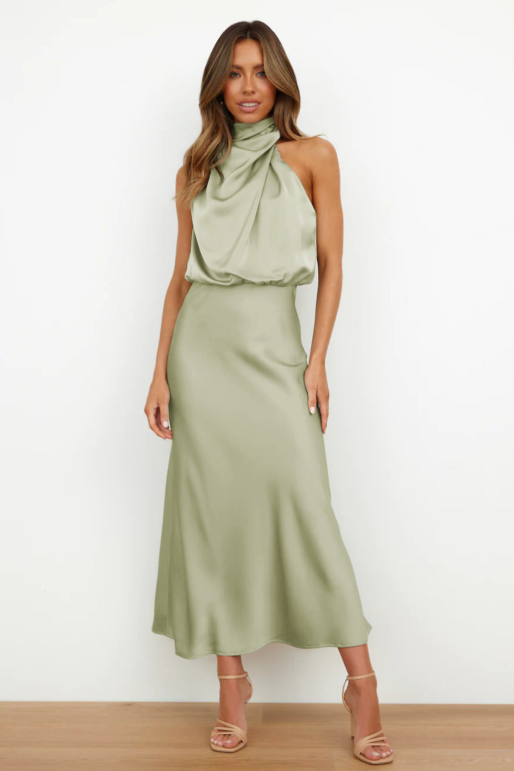 Wholesale  spring and summer hot new high-end satin sleeveless dress elegant
